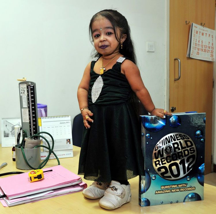 World’s smallest girl « Oddity Central Collecting Oddities