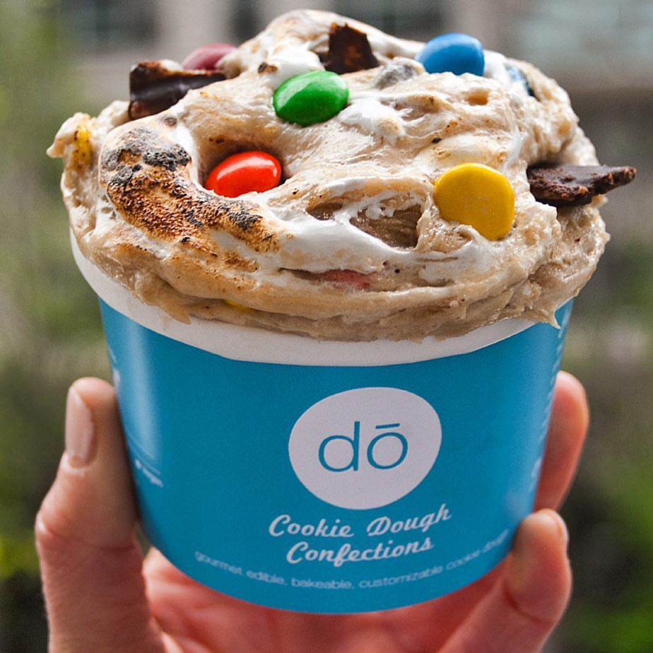 Raw Cookie Dough Shop Proves Big Hit in New York