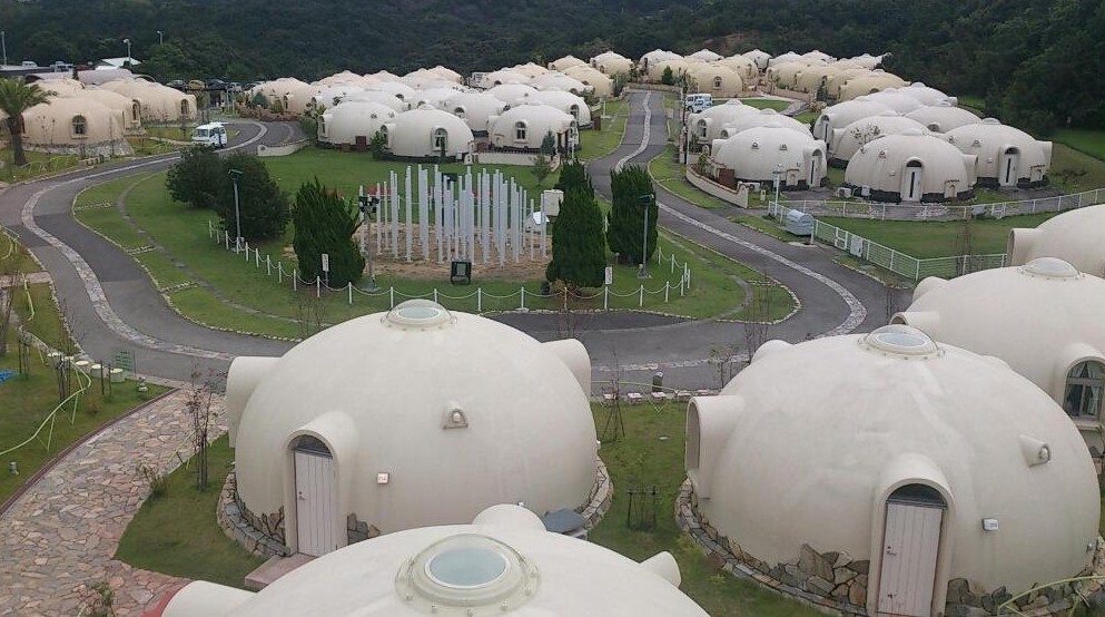 Japan's EarthquakeResistant Dome Houses Are Made of Styrofoam