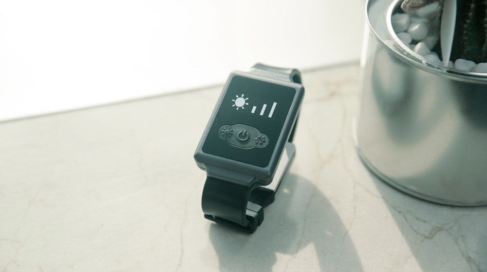 Airconwatch The World's First Personal AirConditioning Watch