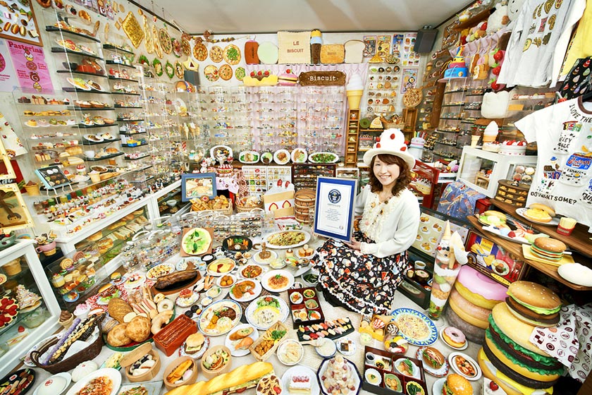 Japanese Woman Has the World's Largest Collection of Plastic Food