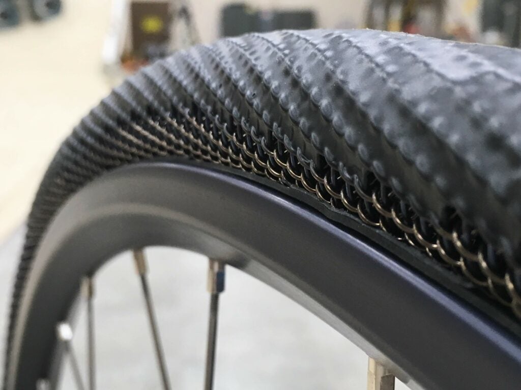 metl tire