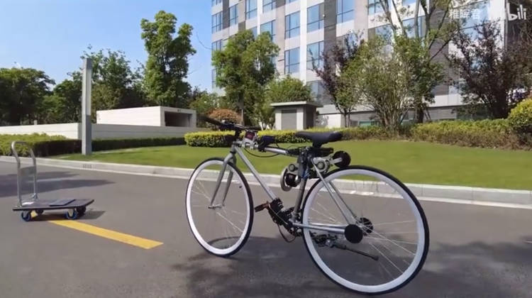 Engineer Falls Off Bicycle Creates Self Balancing Bike That
