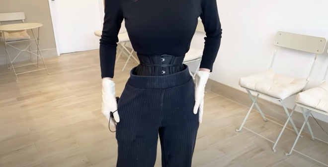 Woman Eats One Meal a Day, Wears Corset Every Day for Extreme Hourglass  Figure