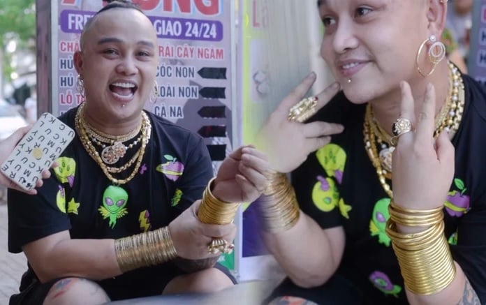 Golden Boy Man Walks Around Daily With Several Kilos of Gold Jewelry on His Body