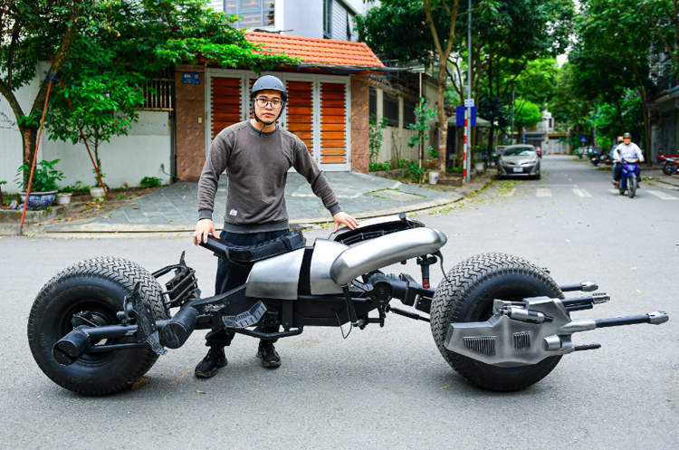 Vietnamese Batman Fan Builds His Own Functional Batmobile and Batpod
