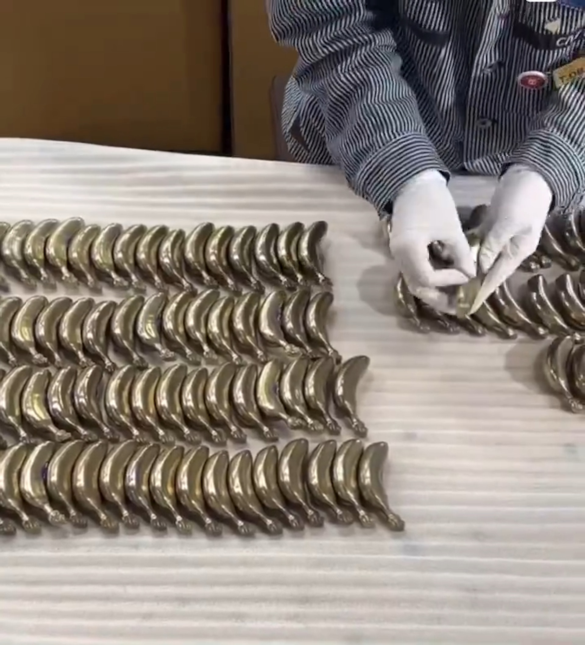 Japan’s Wacky Banana Hammers Are Taking Over Taiwan