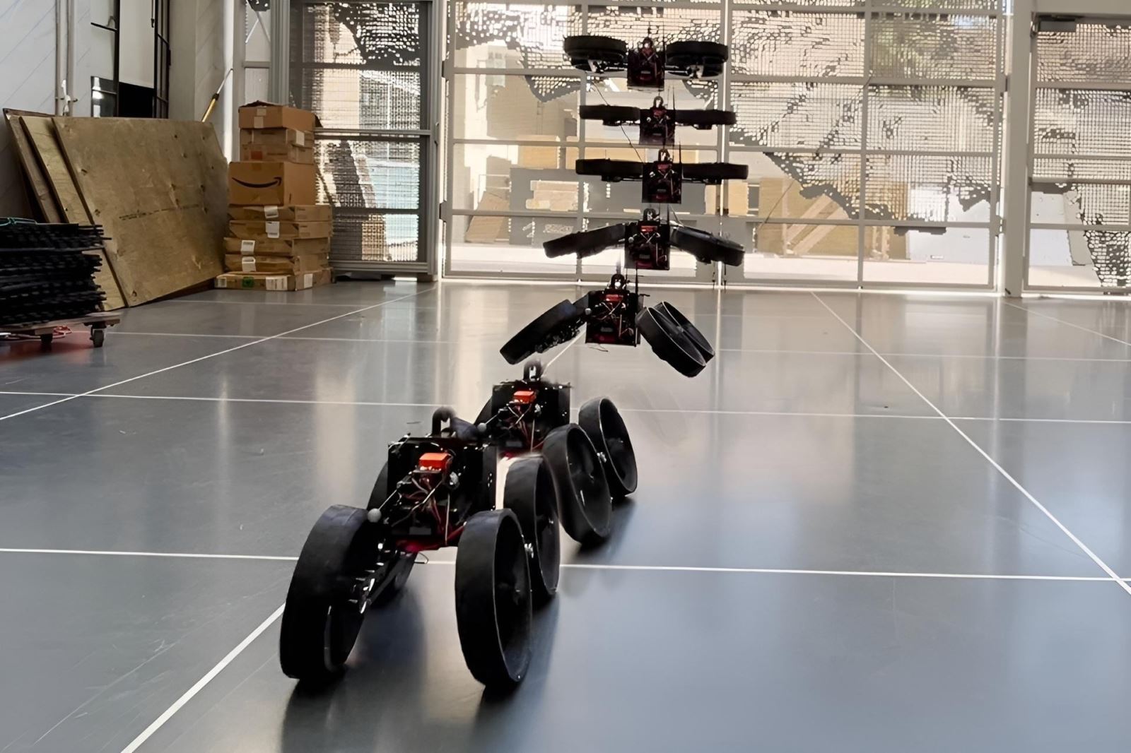 Morphing Drone Can Seamlessy Switch Between Flying and Driving Mode